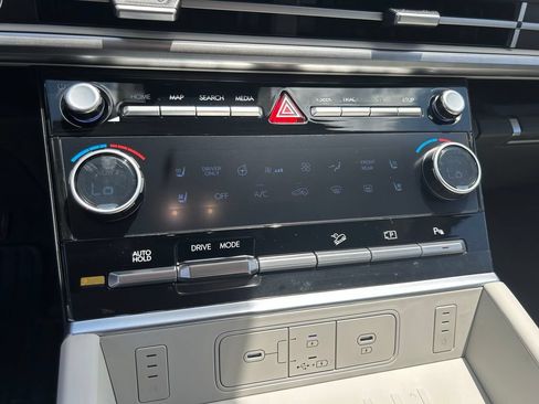 New 2026 Hyundai Santa Fe Limited FWD image 28