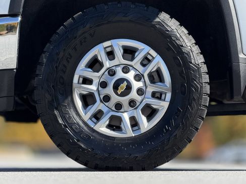 Used 2020 Chevrolet Silverado 2500 LT w/ All Star Edition image 19