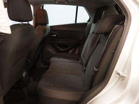 Used 2017 Chevrolet Trax LS FWD image 25