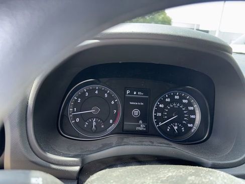 Used 2023 Hyundai Kona SEL FWD image 12