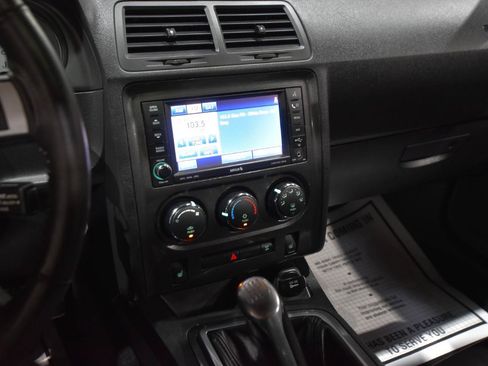 Used 2009 Dodge Challenger R/T RWD image 21