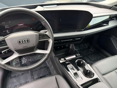 Used 2025 Audi A6 e-tron Premium Plus w/ Premium Plus RWD image 28