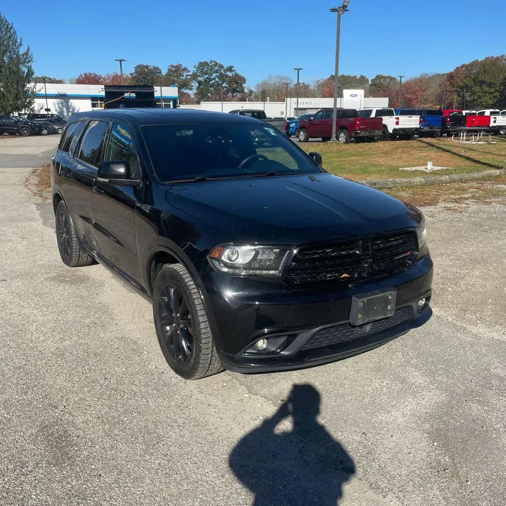 Used 2017 Dodge Durango R/T w/ Technology Group AWD/4WD image 3