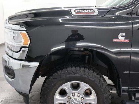 Used 2019 RAM 2500 Big Horn image 32