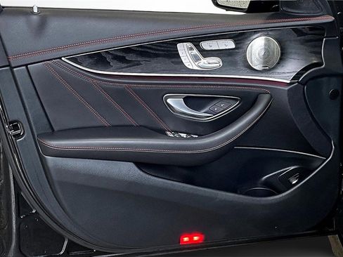 Used 2022 Mercedes-Benz E 53 AMG 4MATIC Sedan image 20