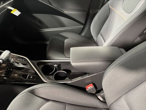 New 2026 Kia Niro LX image 24