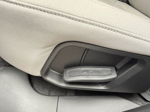 New 2025 Hyundai Tucson SEL image 18