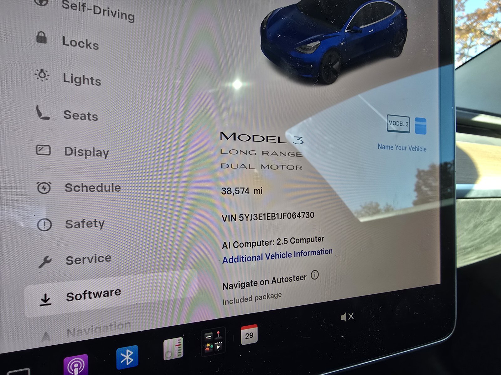 Used 2018 Tesla Model 3 Long Range AWD/4WD image 18