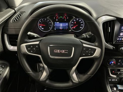 Used 2023 GMC Terrain SLE w/ Driver Convenience Package AWD/4WD image 17
