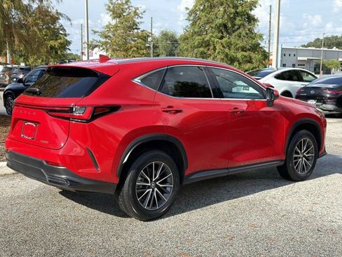 Used 2024 Lexus NX 250 FWD w/ Towing Package (2000 Lbs) image 3