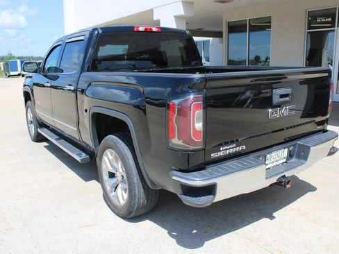 Used 2018 GMC Sierra 1500 SLT w/ SLT Premium Package AWD/4WD image 10