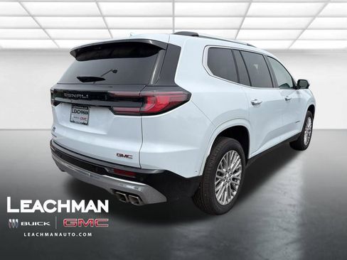 Certified 2026 GMC Acadia Denali w/ Super Cruise Package FWD image 3