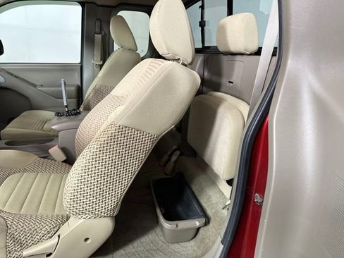 Used 2018 Nissan Frontier SV w/ Value Truck Package image 25