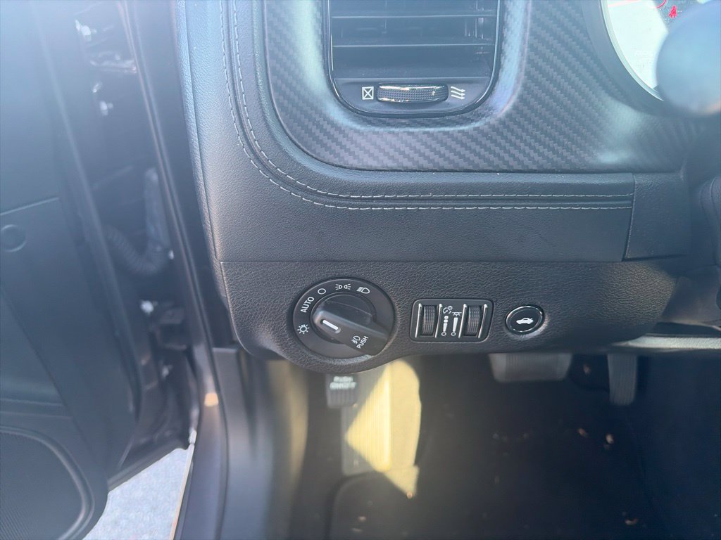 Used 2023 Dodge Charger SXT w/ Plus Group RWD image 19