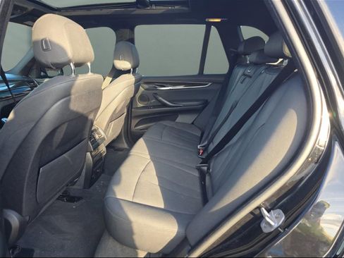 Used 2018 BMW X5 sDrive35i image 9