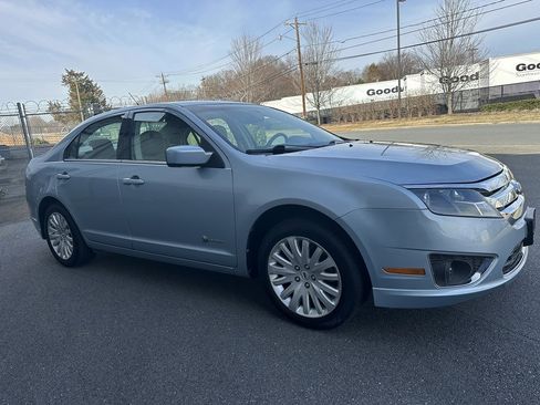 Used 2010 Ford Fusion Hybrid image 7