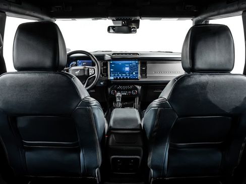 Used 2021 Ford Bronco First Edition image 11