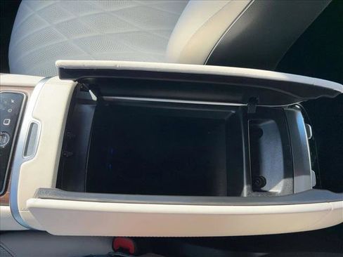 Certified 2023 Mercedes-Benz EQS 580 4MATIC Sedan image 15