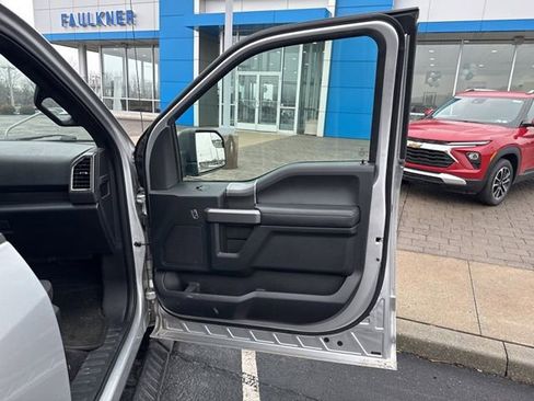 Used 2016 Ford F150 XLT w/ Equipment Group 302A Luxury image 33