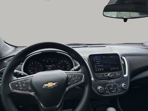 Used 2024 Chevrolet Malibu RS FWD image 24