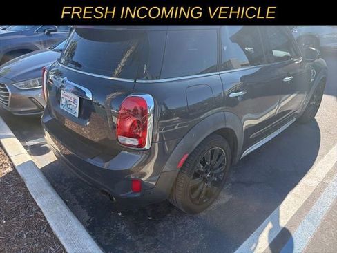 Used 2019 MINI Cooper Countryman S w/ Premium Package image 3
