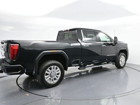 Used 2020 GMC Sierra 2500 Denali w/ Denali Ultimate Package AWD/4WD image 7