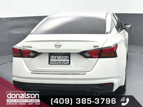 Used 2023 Nissan Altima 2.5 SR FWD image 4