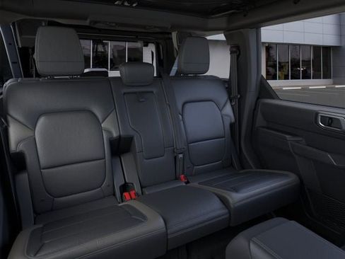 New 2025 Ford Bronco Outer Banks AWD/4WD image 11