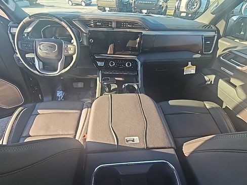 New 2025 GMC Sierra 1500 Denali image 11
