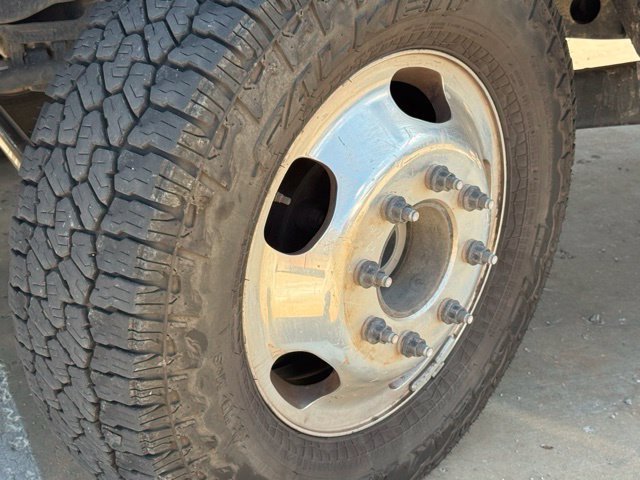 Used 2023 Ford F350 XL AWD/4WD image 6