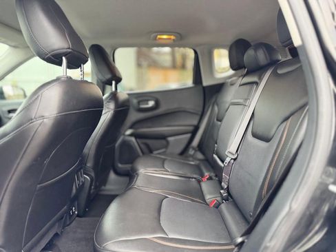 Used 2018 Jeep Compass Limited image 15