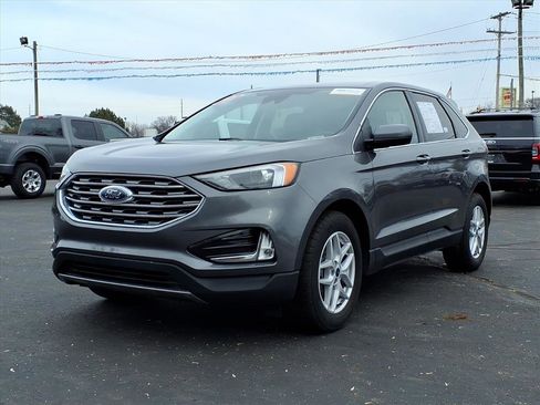 Certified 2022 Ford Edge SEL w/ Convenience Package image 4