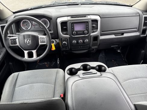 Used 2021 RAM 1500 Classic SLT AWD/4WD image 16