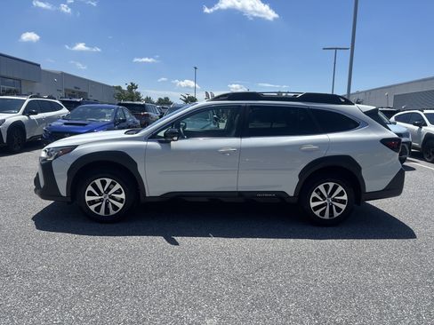 Certified 2025 Subaru Outback Premium AWD/4WD image 18