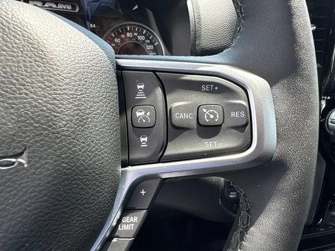 Used 2025 RAM 1500 Big Horn AWD/4WD image 24