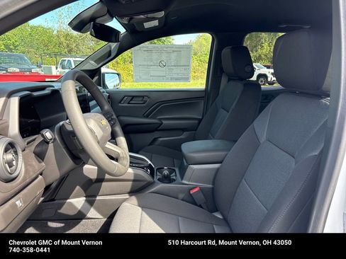 New 2026 Chevrolet Colorado W/T image 10
