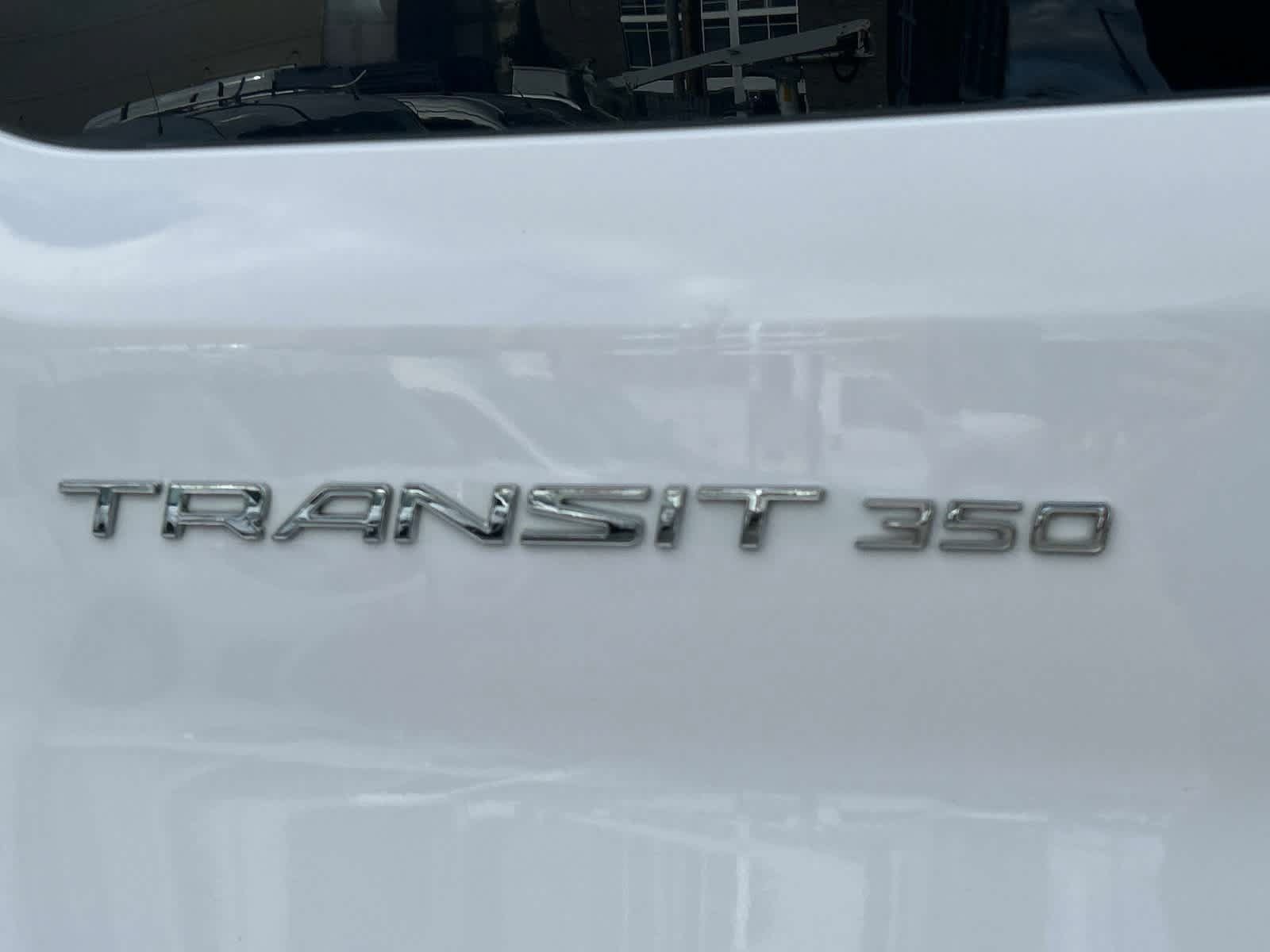 Used 2024 Ford Transit 350 XLT RWD image 17