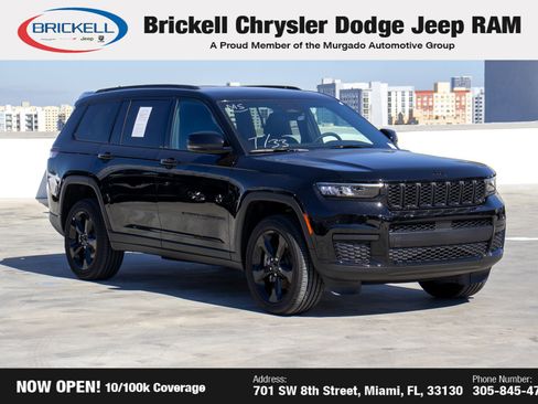Used 2025 Jeep Grand Cherokee L Altitude image 3