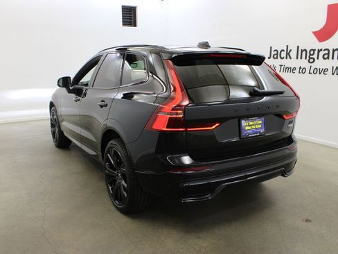 New 2026 Volvo XC60 B5 Ultra w/ Climate Package AWD/4WD image 3