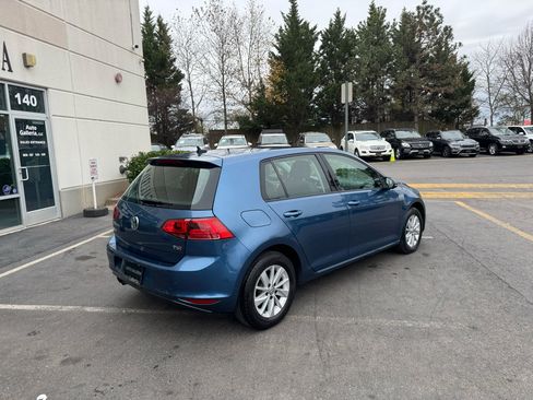Used 2016 Volkswagen Golf S image 4