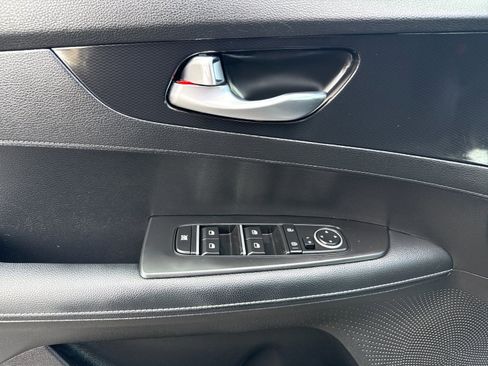 Used 2024 Kia Forte GT-Line image 10