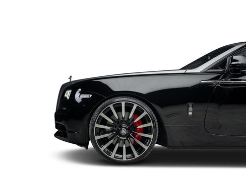 Used 2018 Rolls-Royce Dawn RWD image 20