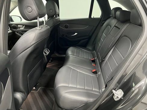 Used 2021 Mercedes-Benz GLC 300 4MATIC image 45