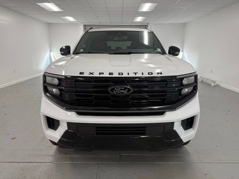 New 2026 Ford Expedition Platinum w/ Stealth Appearance Package image 2