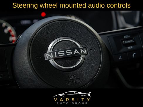 Used 2022 Nissan Rogue SV image 19