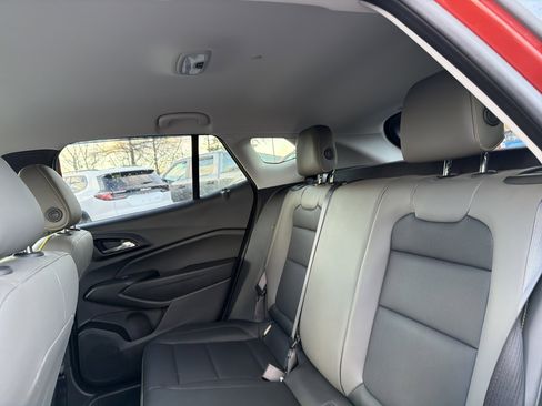 Certified 2024 Chevrolet Trax ACTIV w/ Driver Confidence Package image 30