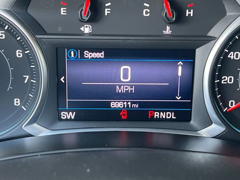Used 2022 Chevrolet Equinox LT AWD/4WD image 25