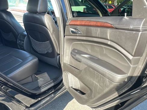 Used 2014 Cadillac SRX Performance w/ Driver Assist Package FWD image 29