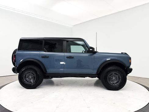 Used 2024 Ford Bronco Badlands image 40
