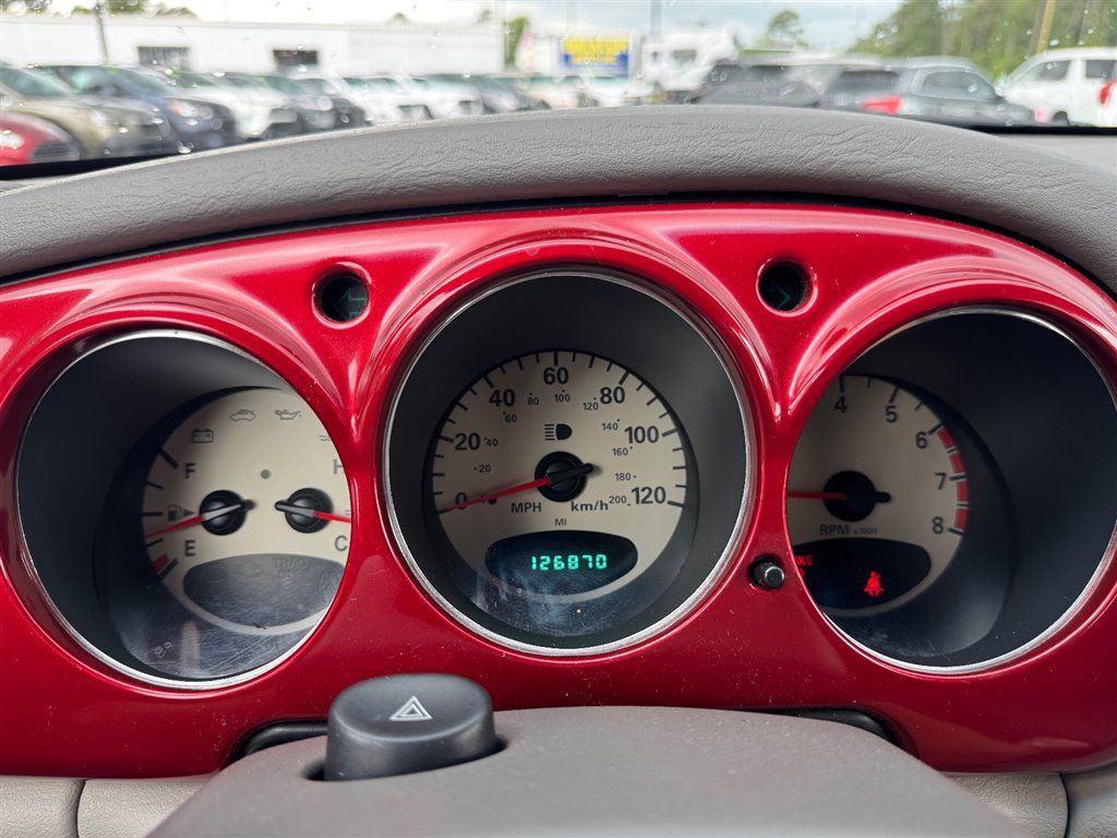 Used 2002 Chrysler PT Cruiser FWD image 11